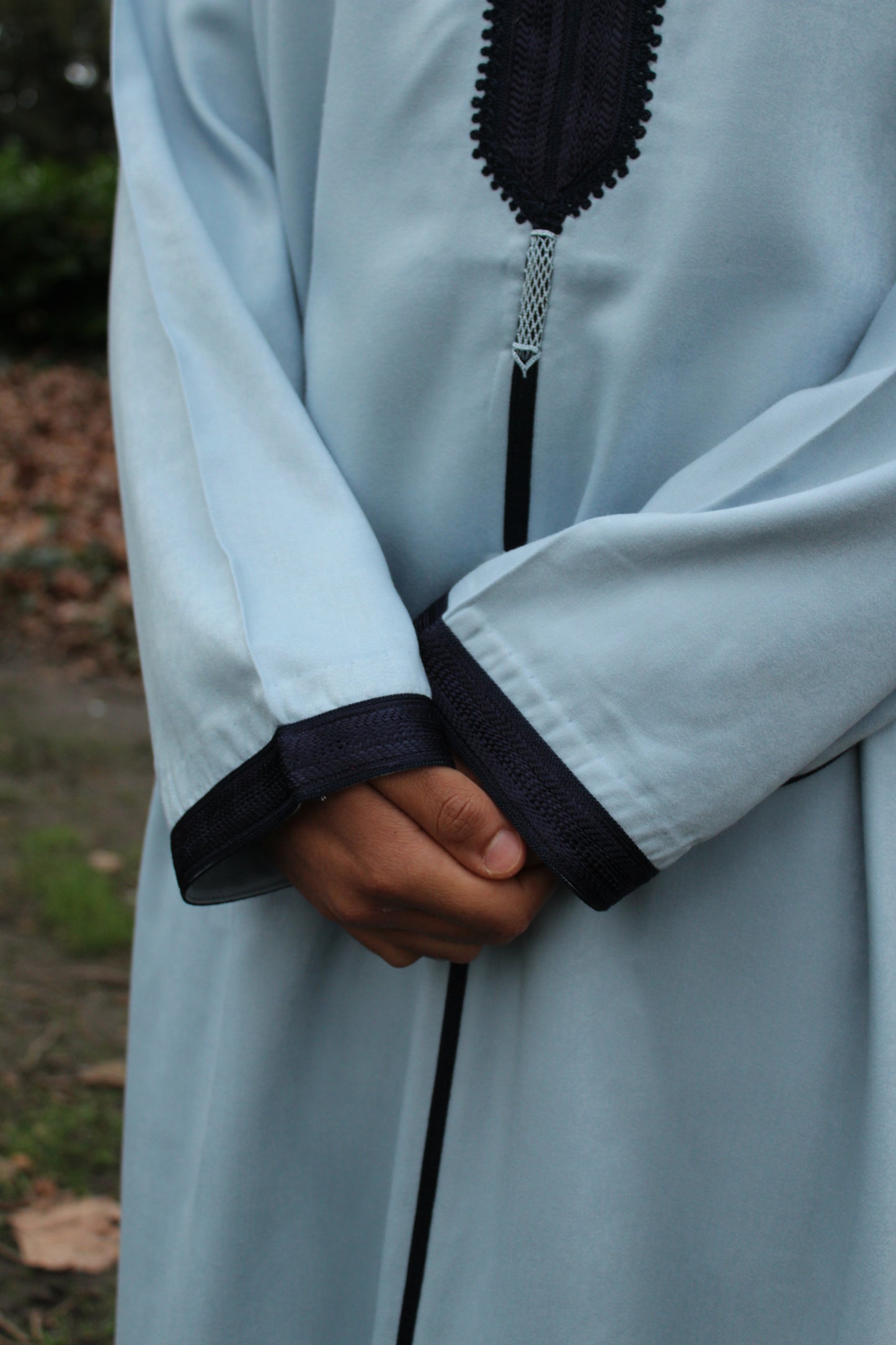 LIGHT BLUE HOODED MOROCCAN DJELLABA