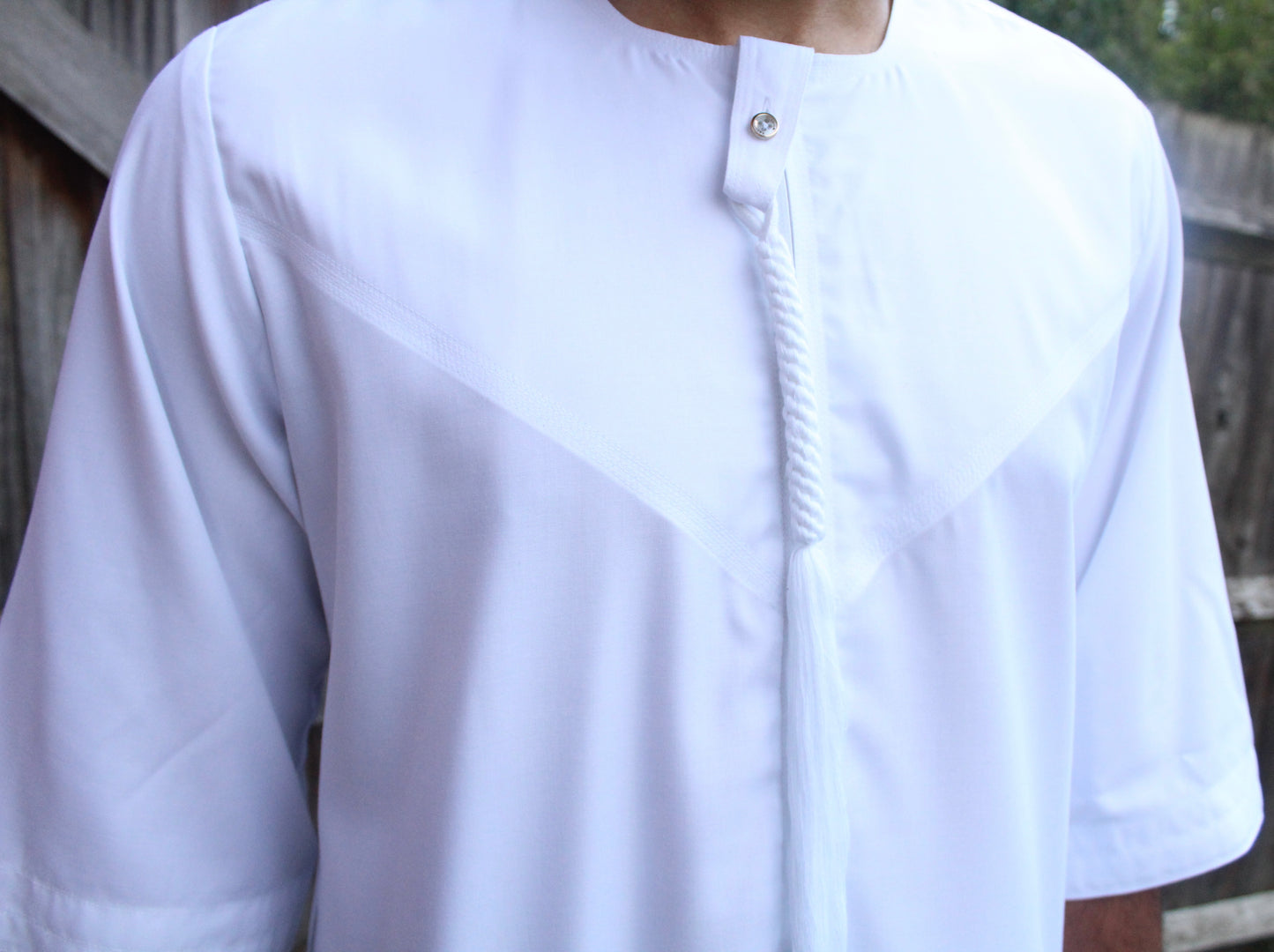 WHITE SHORT SLEEVE EMIRATI THOBE